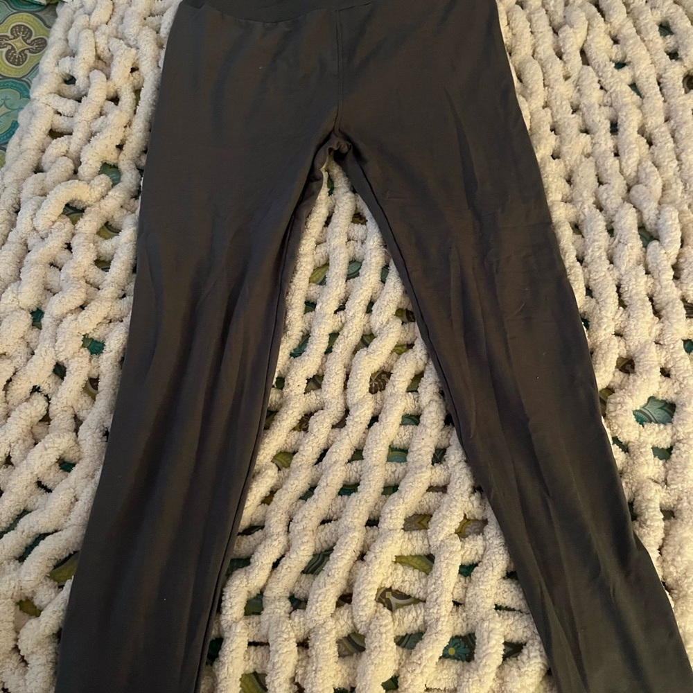 LuLaRoe Charcoal Gray Leggings